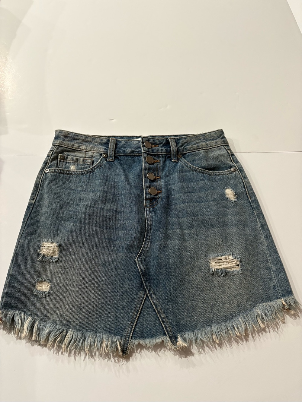 Just Black Denim denim High-Rise Distressed Denim Skirt in Blue size small